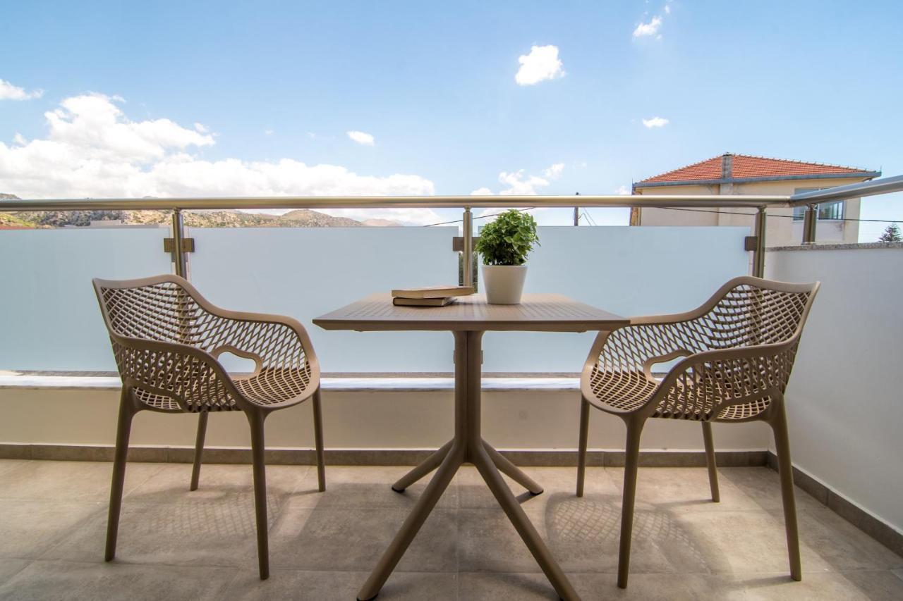 Evriali Comfort Living Palaiochora Exterior photo